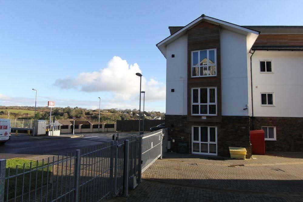 The Sidings Aparthotel Penryn Exteriör bild
